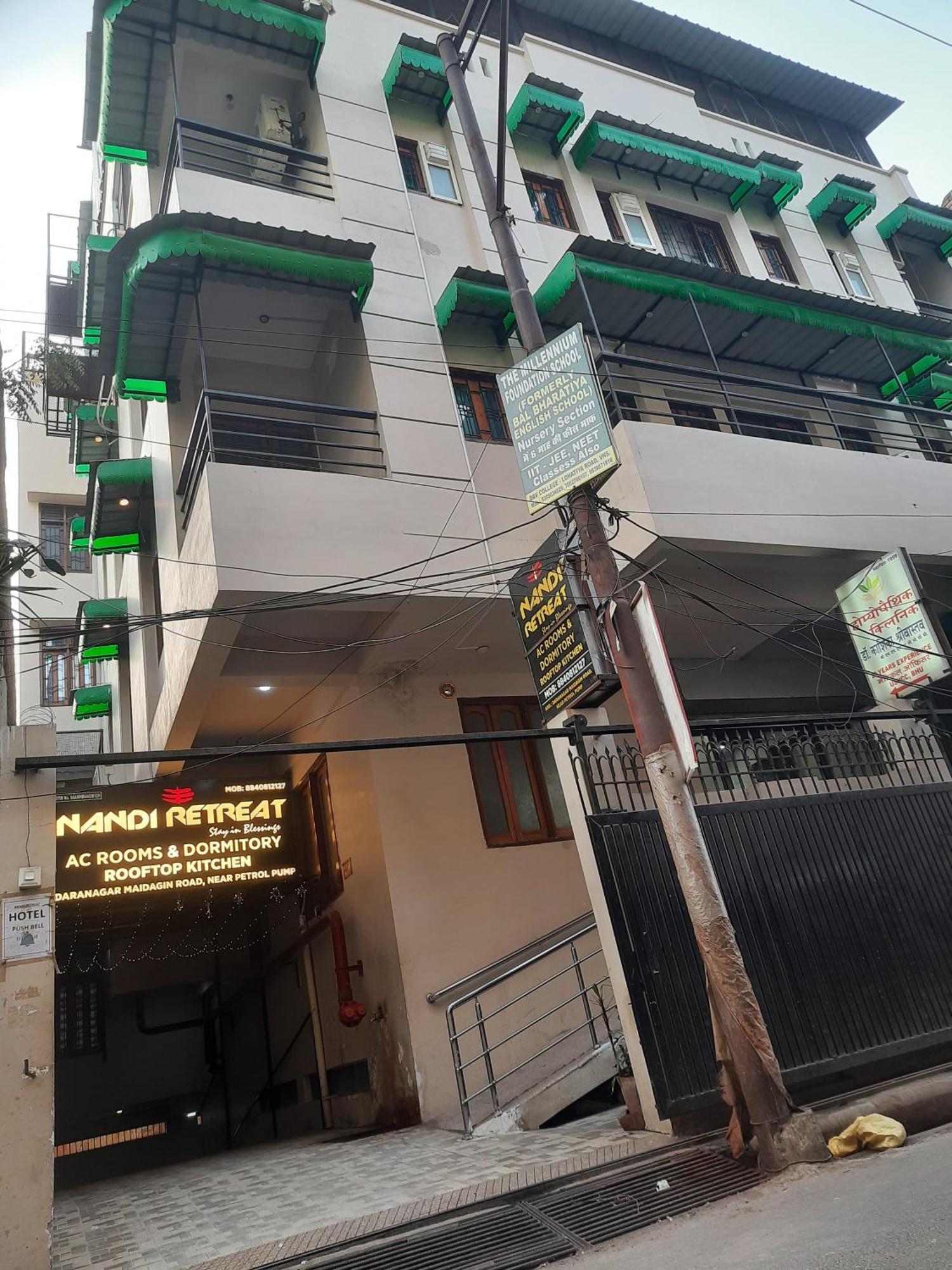 Nandi Retreat Homestay Varanasi Esterno foto