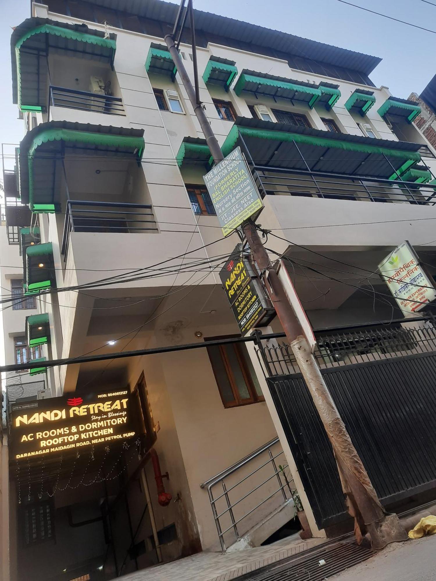Nandi Retreat Homestay Varanasi Esterno foto