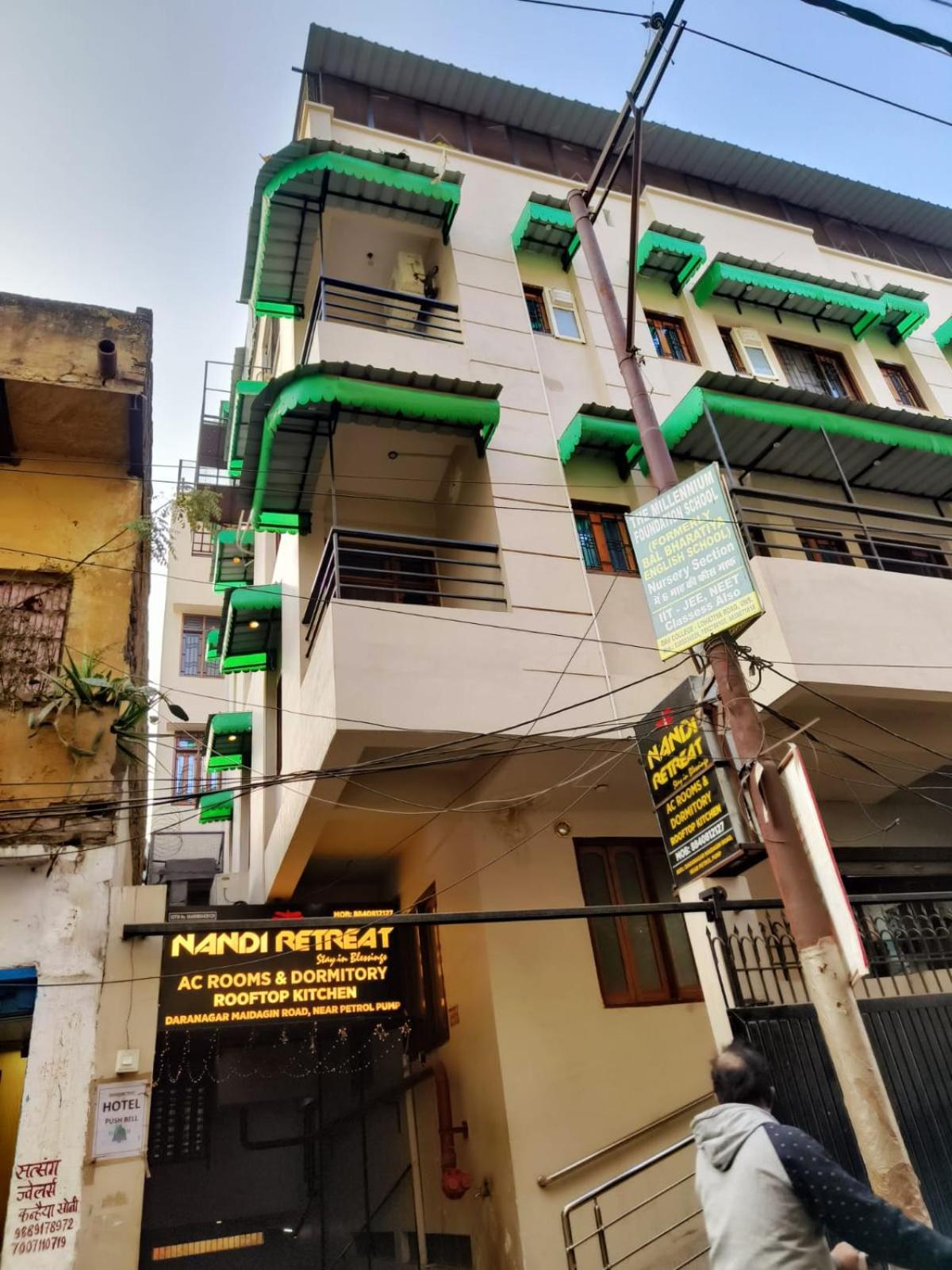 Nandi Retreat Homestay Varanasi Esterno foto