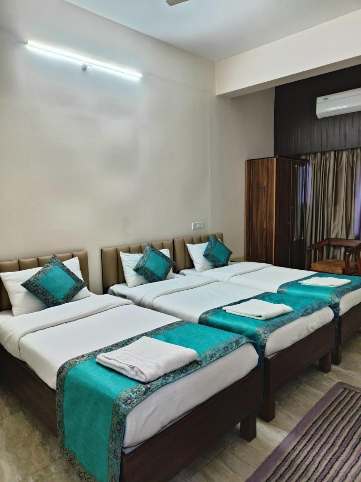 Nandi Retreat Homestay Varanasi Esterno foto