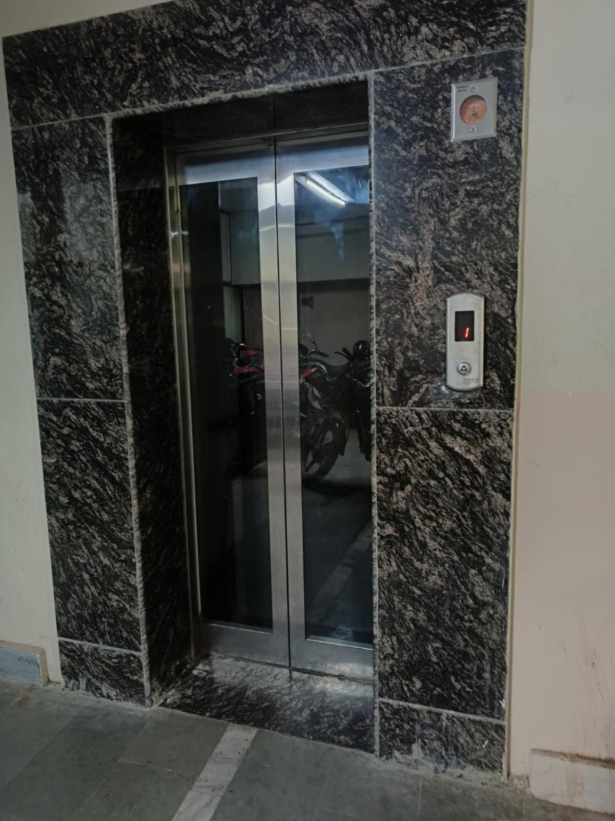 Nandi Retreat Homestay Varanasi Esterno foto